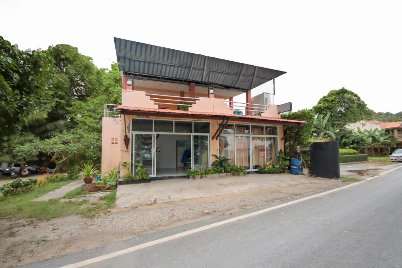 Oyo 1120 The Royhanna Beach Home Klong Muang Beach Exterior foto