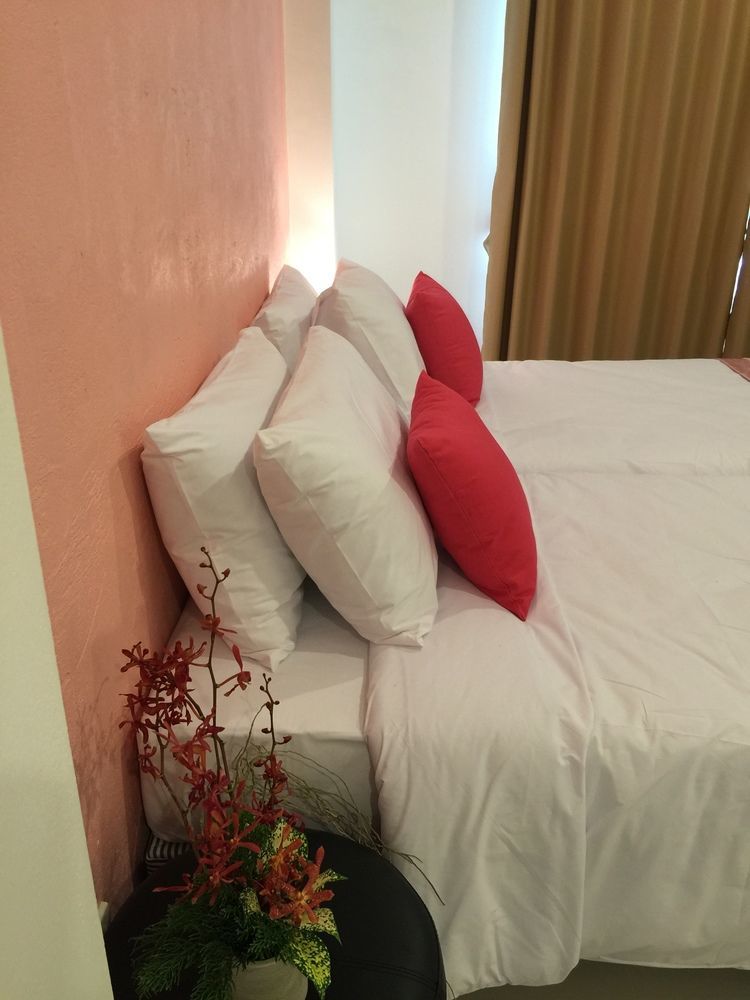 Oyo 1120 The Royhanna Beach Home Klong Muang Beach Exterior foto